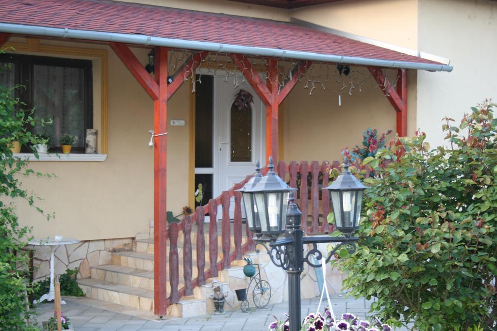 Liptak Vendeghaz Hotel Токай Екстериор снимка